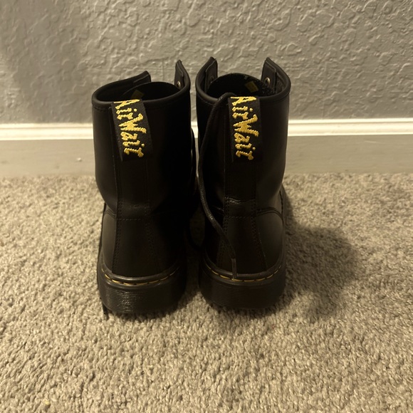 Dr. Martens Shoes - Doc Martens Black Boots Classic Durable Design